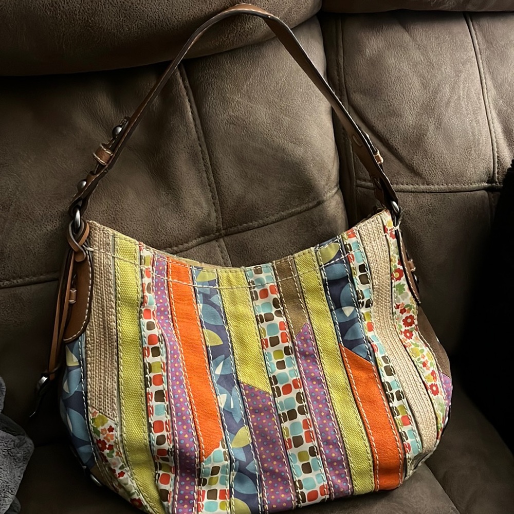 Like New Fossil purse used only once